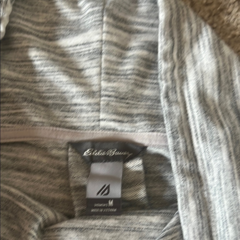Gray High-Neck Pullover - Picture 2 of 2